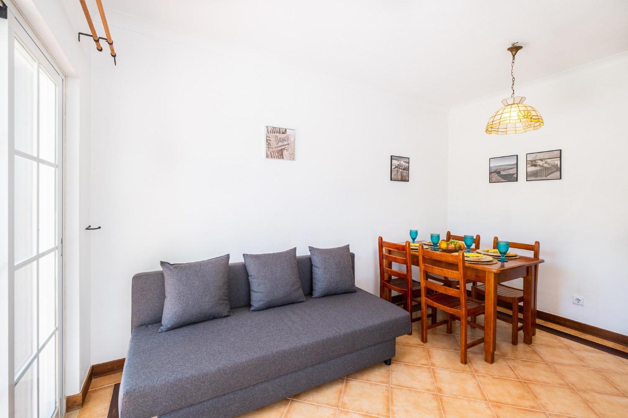 A Vilita Beach Apartment Пера Экстерьер фото