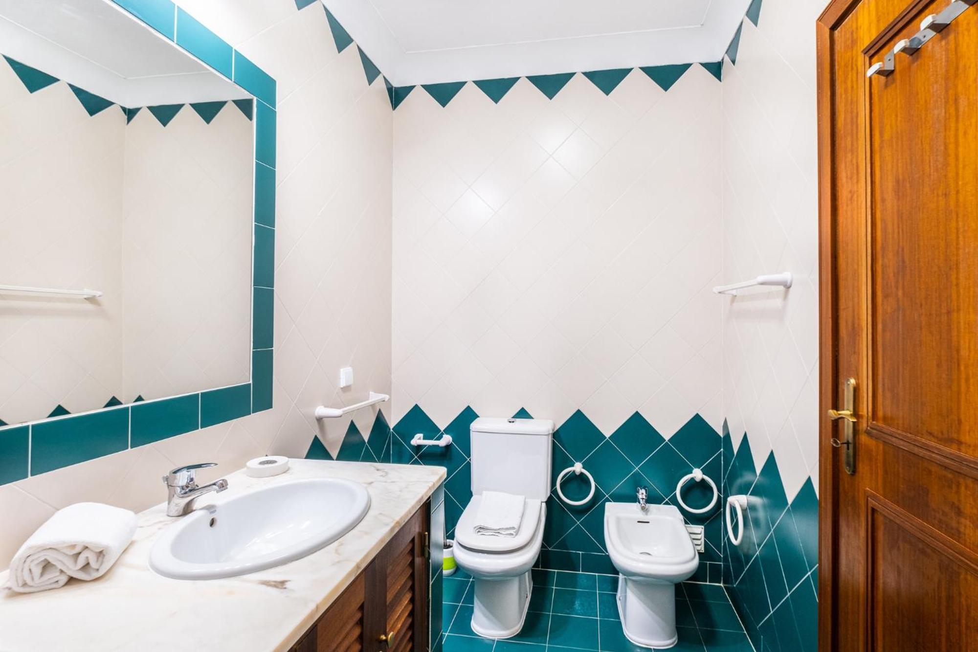 A Vilita Beach Apartment Пера Экстерьер фото