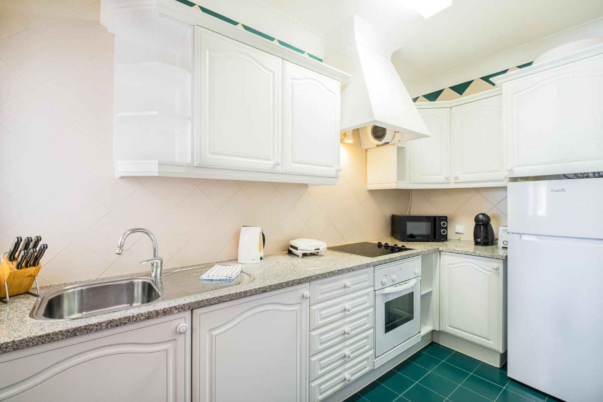 A Vilita Beach Apartment Пера Экстерьер фото